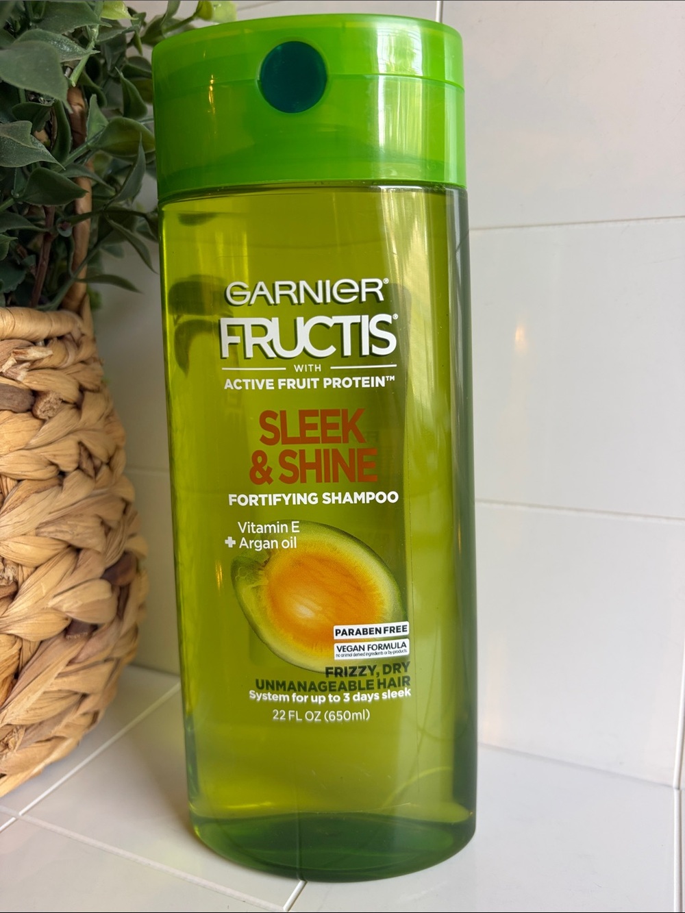 Garnier Fructis Sleek & Shine Fortifying Shampoo - 22 Fl Oz Bottle!